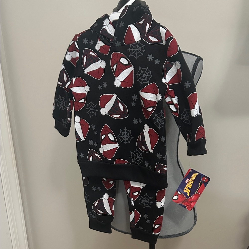 💕5/$15 Marvel Kids Black and Red Spider-Man Santa Hoodie & Jogger Set, NEW